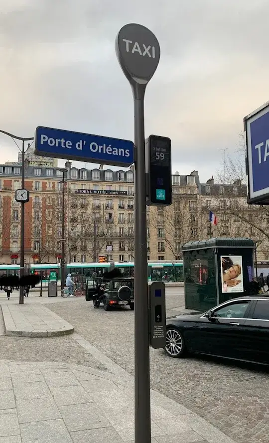 photos de station de taxi Paris 14